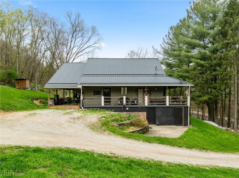 55041 Key Bellaire Road, Bellaire, OH, 43906