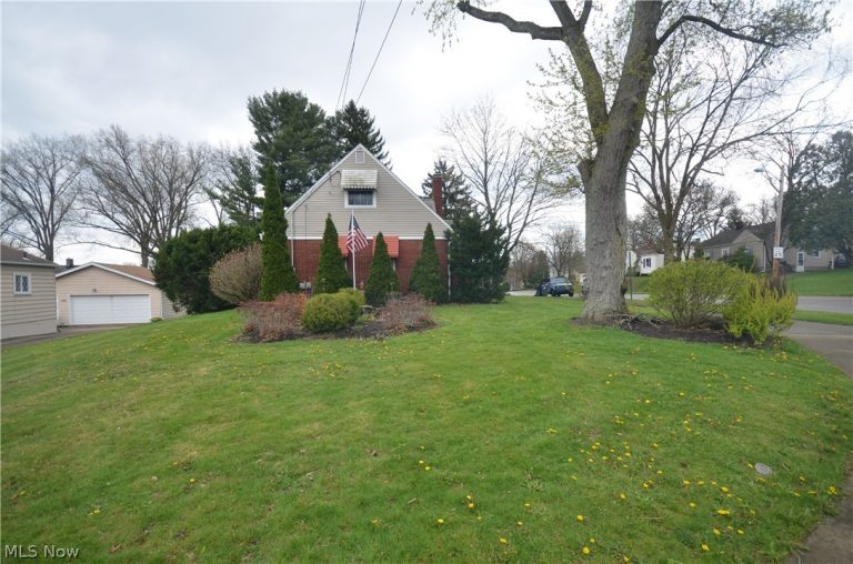 1601 Tonawanda Avenue, Akron, OH - Photo 4