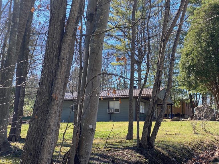 2239 Maple Drive, Carrollton, OH - Photo 8