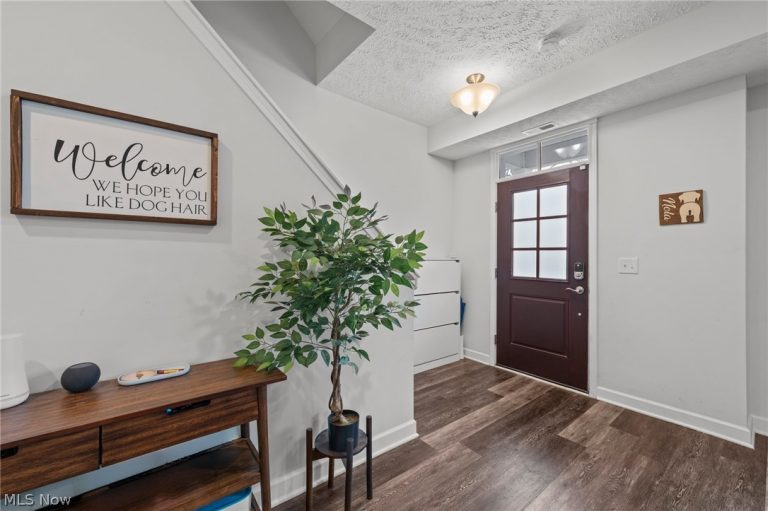 12023 Ashbury Avenue, Cleveland, OH - Photo 5