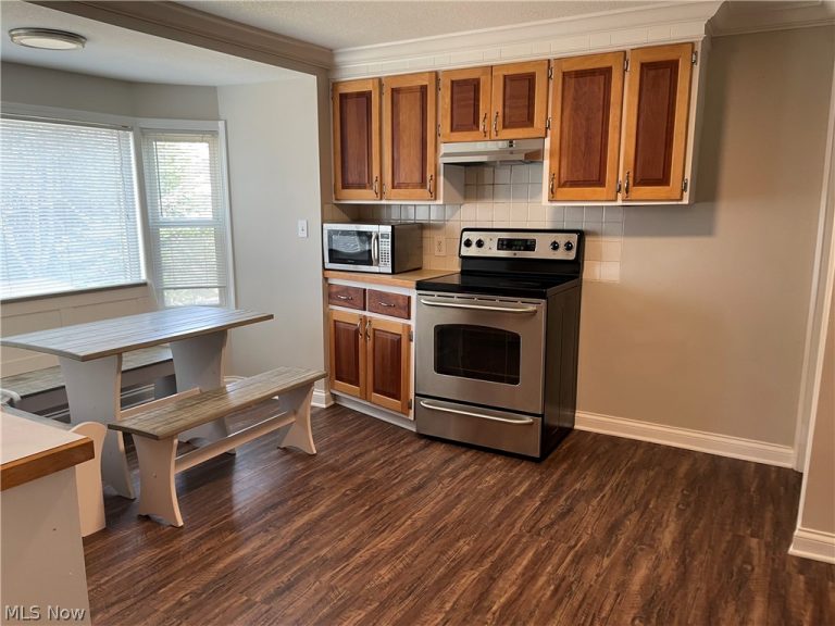 2958 Turkeyfoot Lake Road, Uniontown, OH - Photo 8
