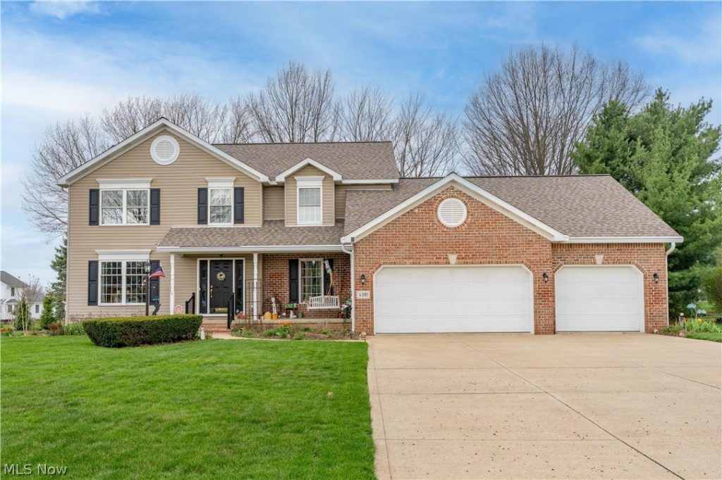 4381 Golden Eagle Road, Massillon, OH