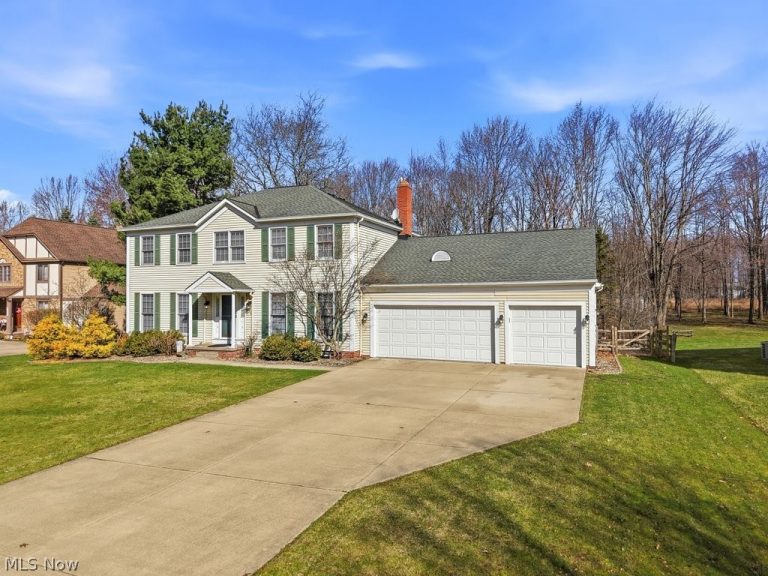 34603 Bramble Lane, Solon, OH, 44139