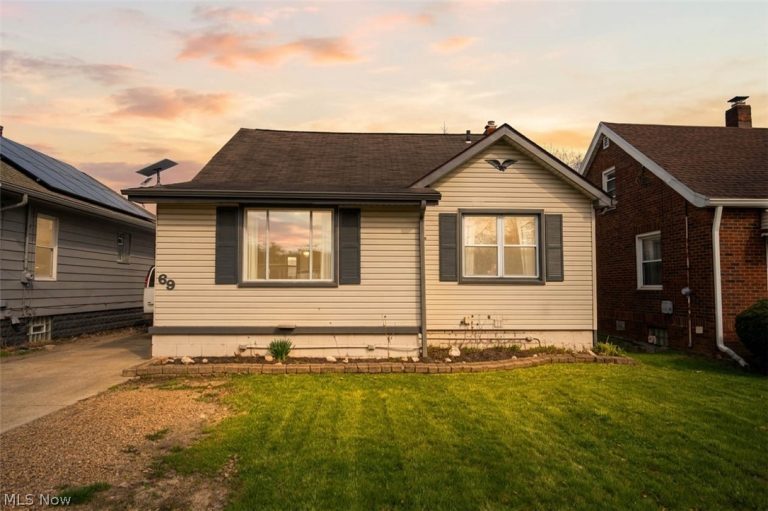 69 Belle Vista Avenue, Youngstown, OH - Photo 2