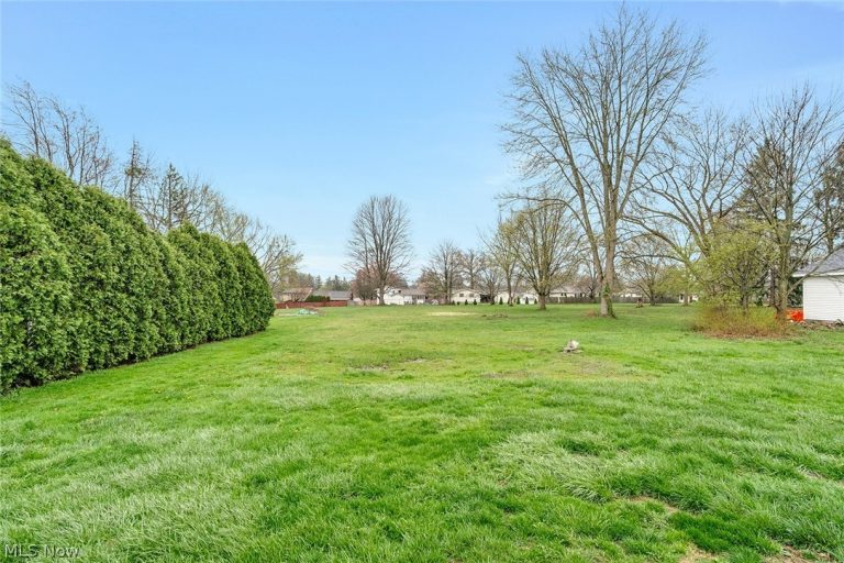 4095 Kirk Road, Youngstown, OH - Photo 6