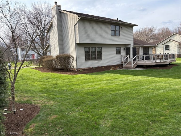 5554 Ashbrook Street, Louisville, OH - Photo 2
