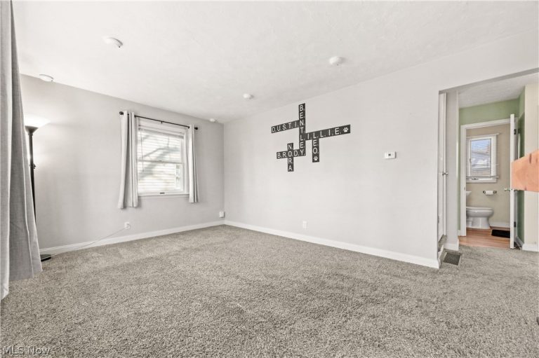 2851 8th Street, Cuyahoga Falls, OH - Photo 4