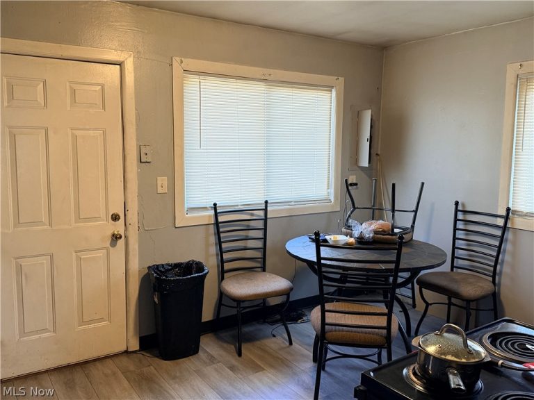 690 Lener Avenue, Warren, OH - Photo 3