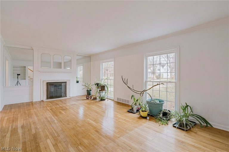 19615 Scottsdale Boulevard, Shaker Heights, OH - Photo 4