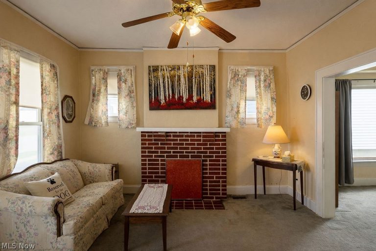 1318 36th Street, Parkersburg, WV - Photo 3