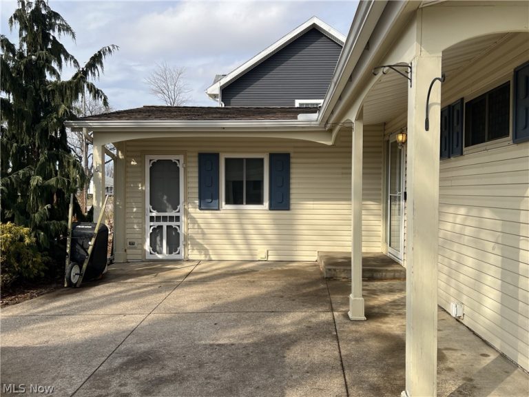 3712 Matthes Avenue, Sandusky, OH - Photo 3