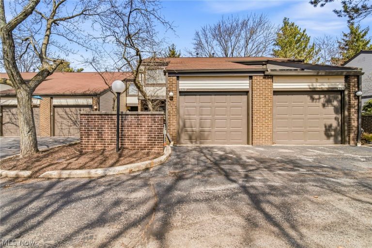 4449 Cushing Lane, Richmond Heights, OH, 44143