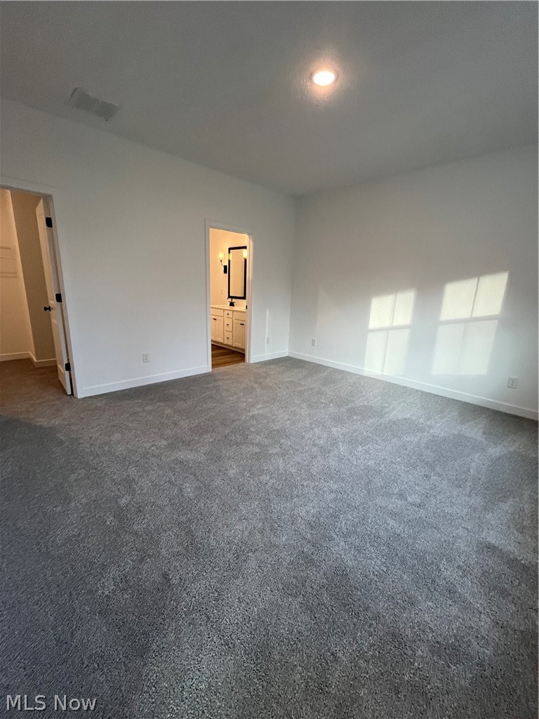 421 Pheasant Run, Elyria, OH - Photo 4
