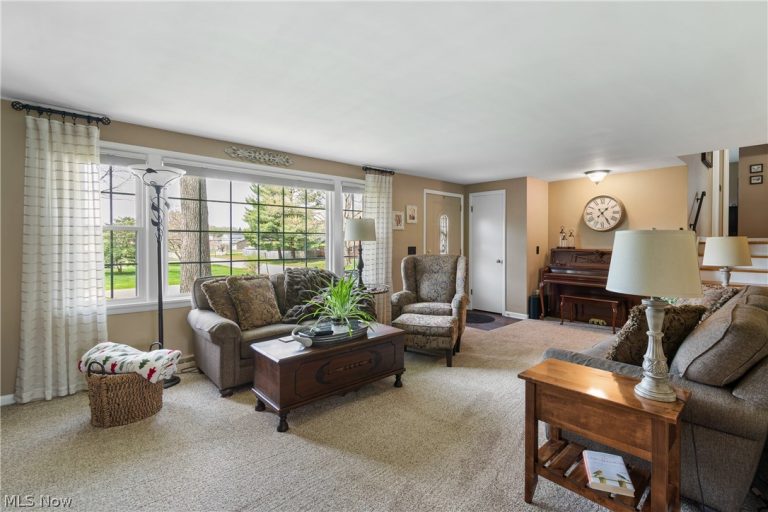 1732 Sherwood Avenue, Massillon, OH - Photo 4