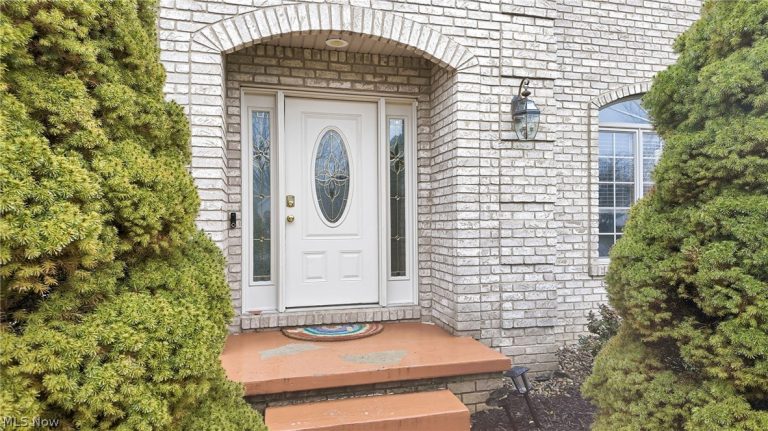 2031 Celestial Drive, Warren, OH - Photo 4