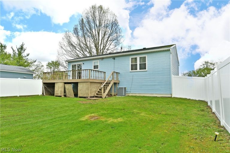 4539 Leavitt Road, Warren, OH - Photo 6