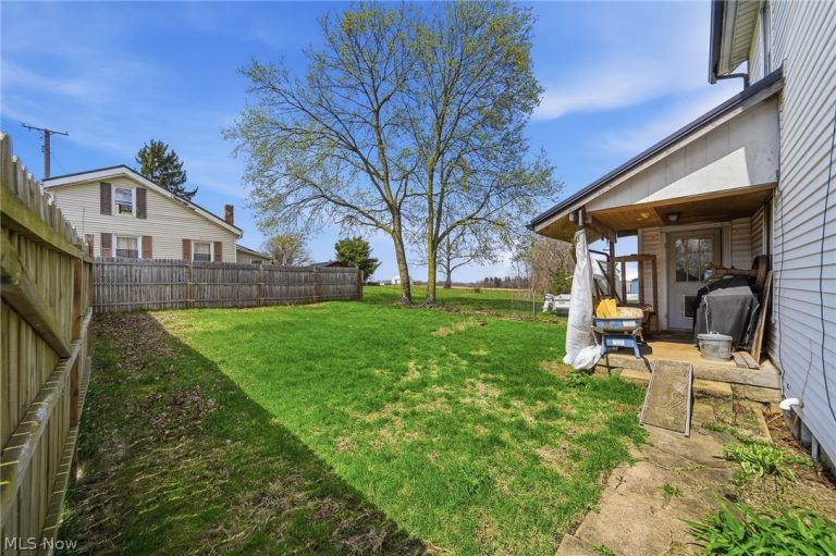 11275 Orrville Street, Massillon, OH - Photo 4