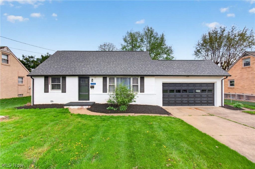2703 Joseph Place, Canton, OH