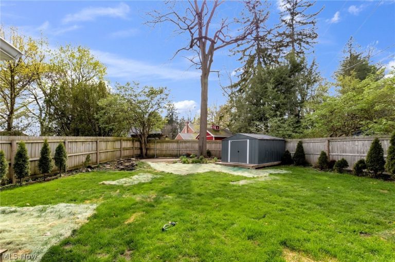 379 Edgewood Road, Mansfield, OH - Photo 5