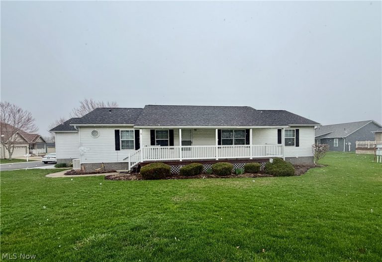5665 Innkeeper Street, Dennison, OH, 44621