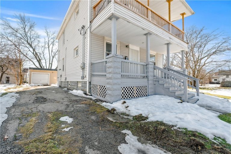 13612 Durkee Avenue, Cleveland, OH - Photo 3