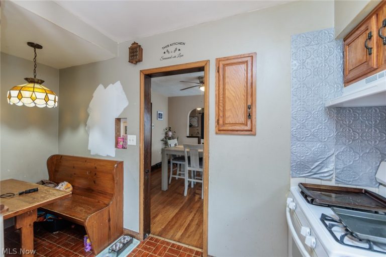 2201 Ralph Avenue, Cleveland, OH - Photo 4