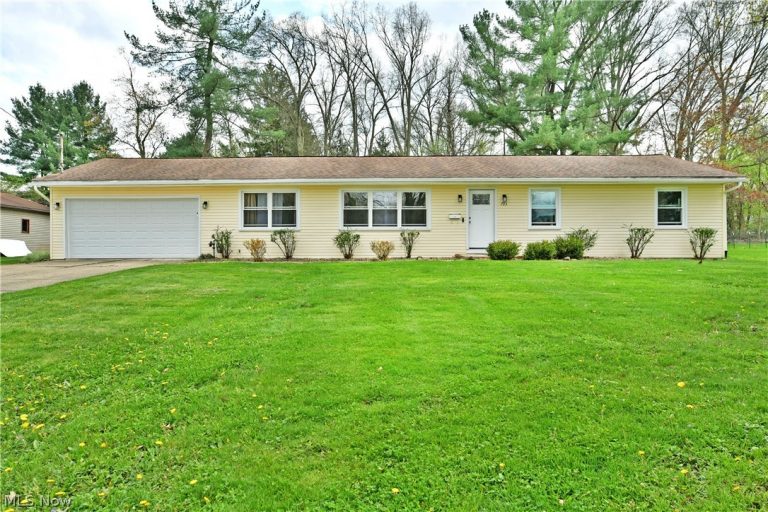 723 Glen Park Road, Boardman, OH - Photo 2