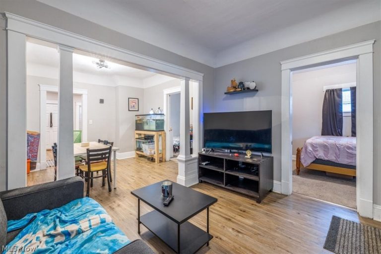 3152 68th Street, Cleveland, OH - Photo 4