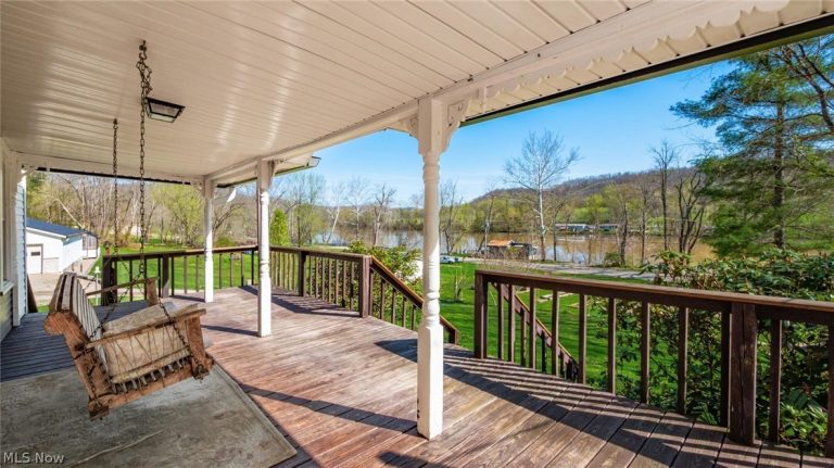 10155 Old River Road, Blue Rock, OH - Photo 4