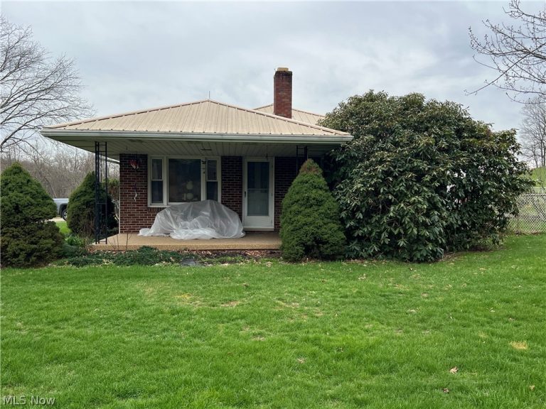1099 Steubenville Road, Carrollton, OH - Photo 5