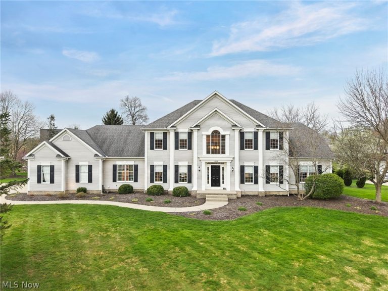 1878 Haymarket Way, Hudson, OH - Photo 2