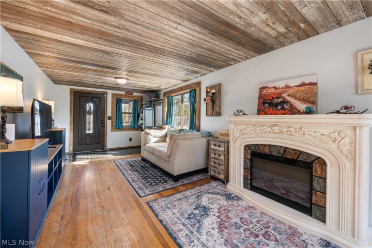 700 Shook Road, Akron, OH - Photo 2