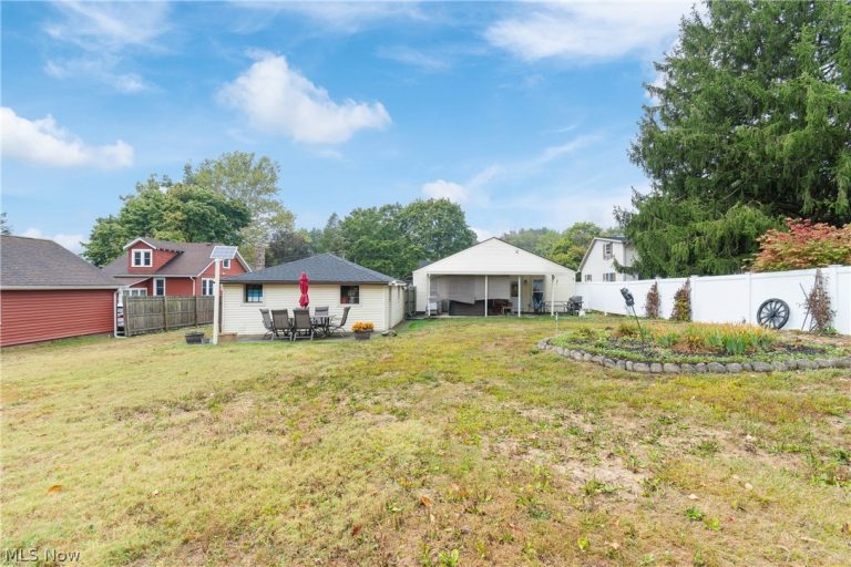 1649 Betz Road, Akron, OH - Photo 6