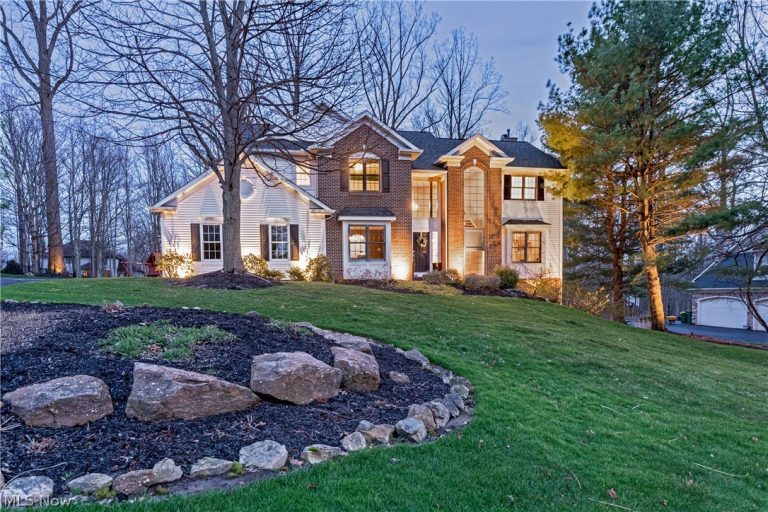 17431 Rambling Creek Trail, Chagrin Falls, OH, 44023