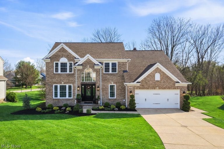 9943 Brookhill Circle, Twinsburg, OH, 44087