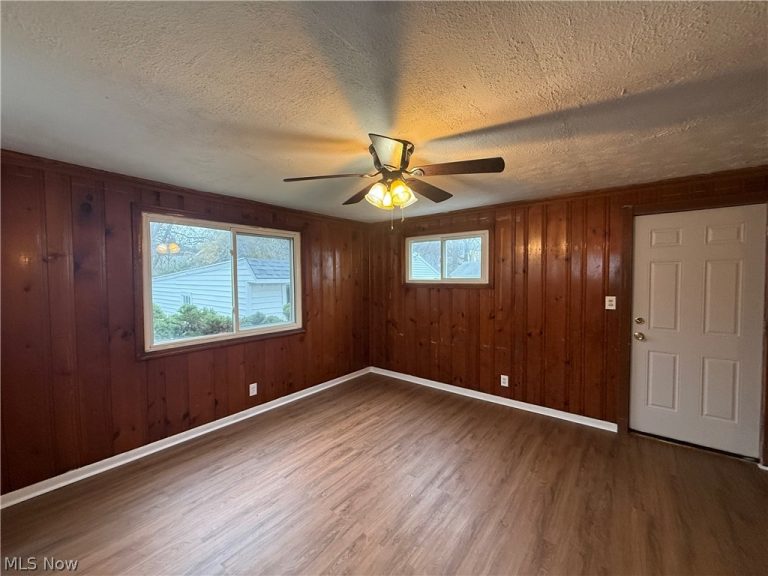 1427 252nd Street, Euclid, OH - Photo 4
