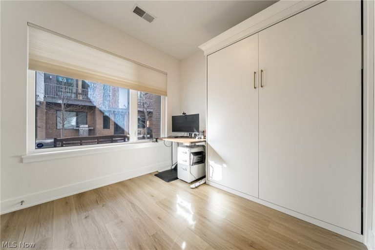 7311 Catlin Court, Cleveland, OH - Photo 5