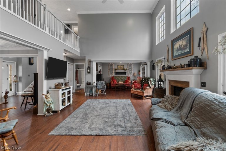 2480 Cyprus Drive, Massillon, OH - Photo 6