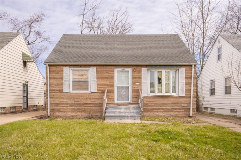 4397 154th Street, Cleveland, OH, 44128