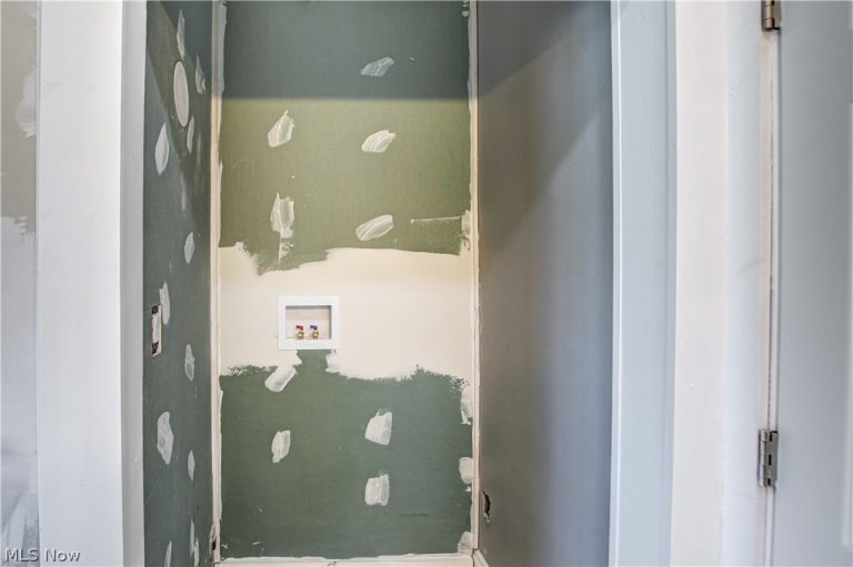 2983 59th Street, Cleveland, OH - Photo 8