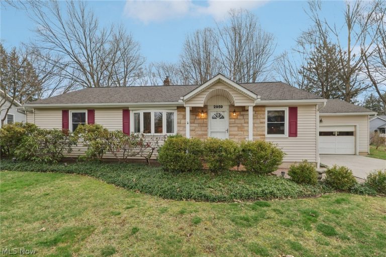 2959 Stanley Road, Fairlawn, OH, 44333