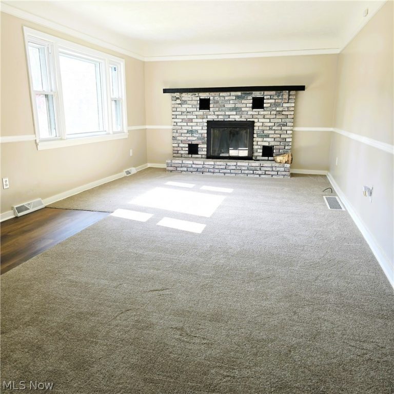 5240 147th Street, Brook Park, OH - Photo 8