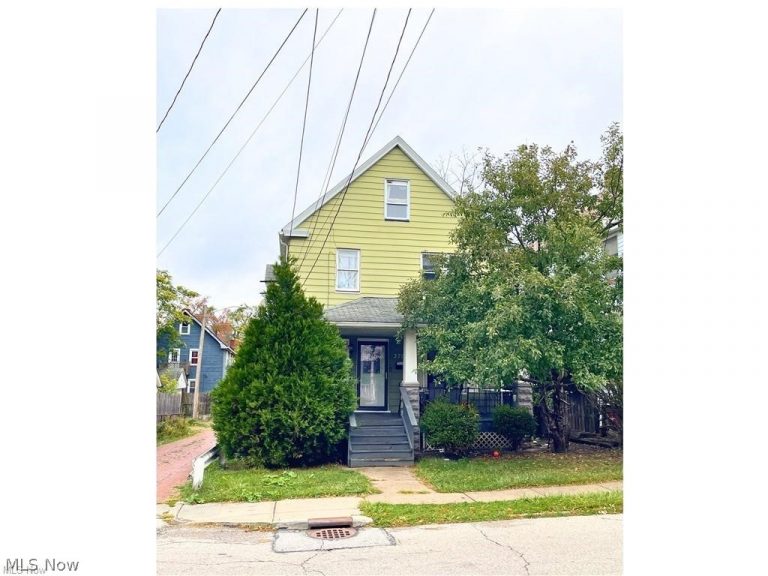 3704 Dawning Avenue, Cleveland, OH, 44109