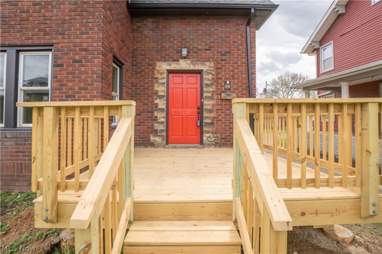 1322 12th Street, Canton, OH - Photo 2