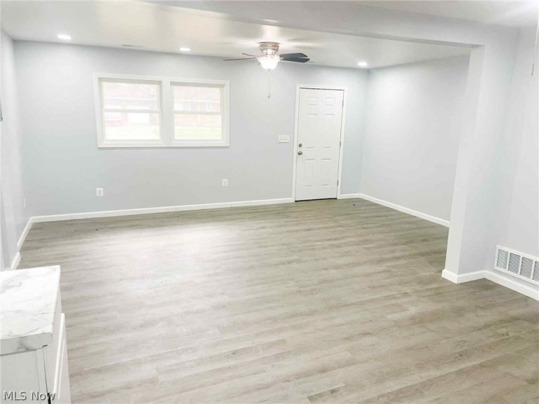1738 21 Street, Lorain, OH - Photo 3