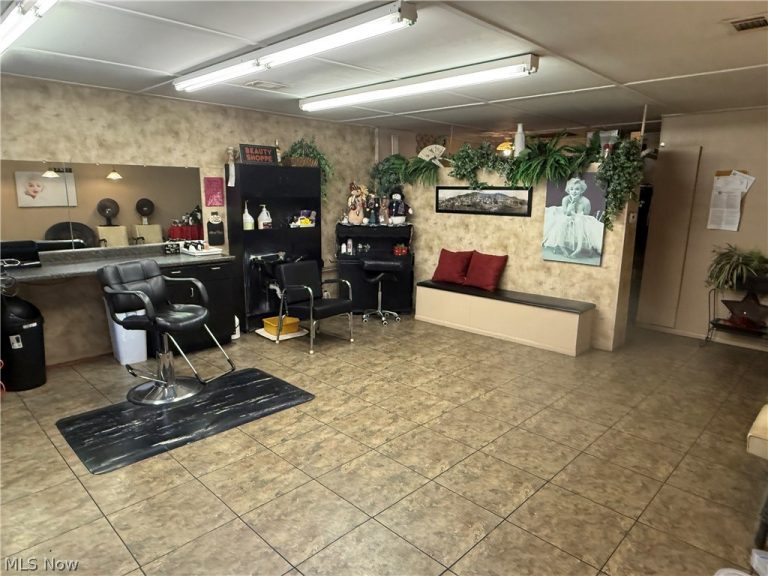 1300 A 7th Street, Martins Ferry, OH - Photo 2