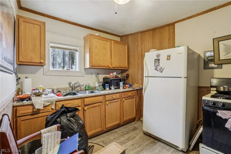 5810 West Boulevard, Boardman, OH - Photo 8