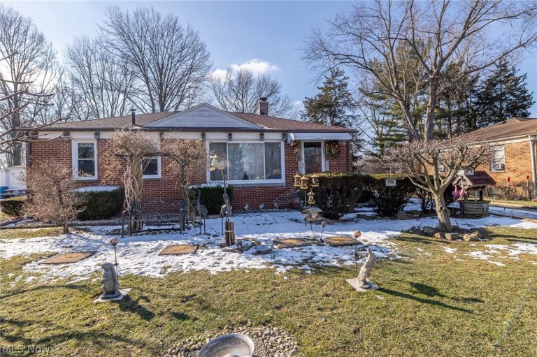 37891 Lake Drive, Avon, OH, 44011