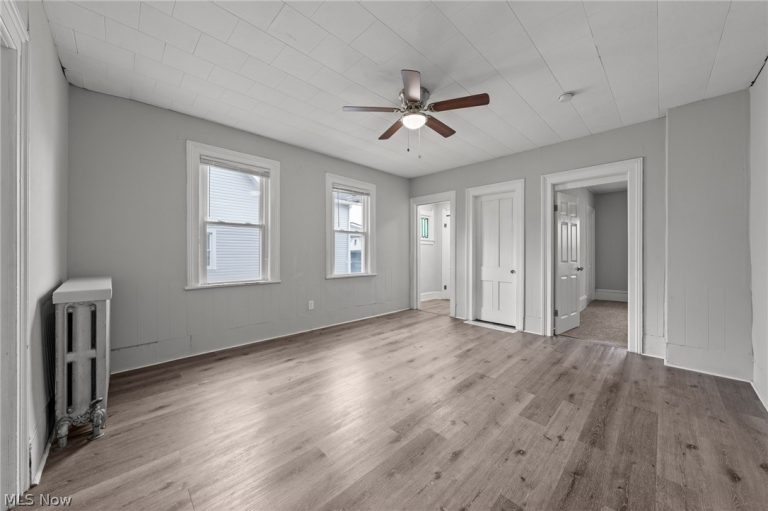 1310 Buhrer Avenue, Cleveland, OH - Photo 4