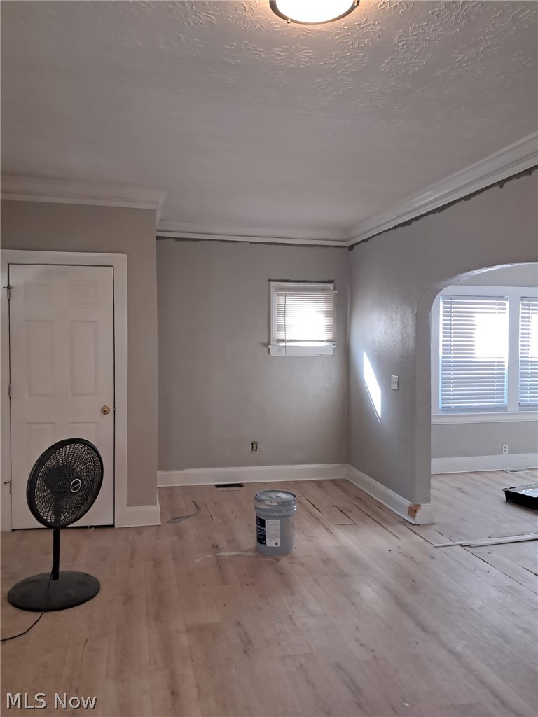 13509 Edgewood Avenue, Cleveland, OH - Photo 8